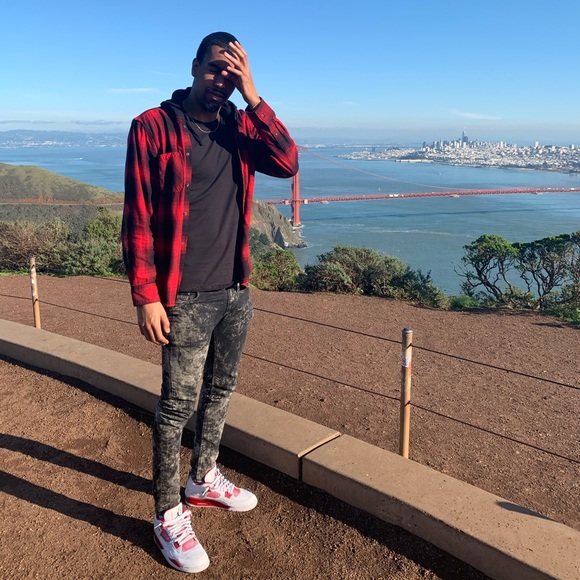 Meet your Posher, Jordan - Picture 2 of 3